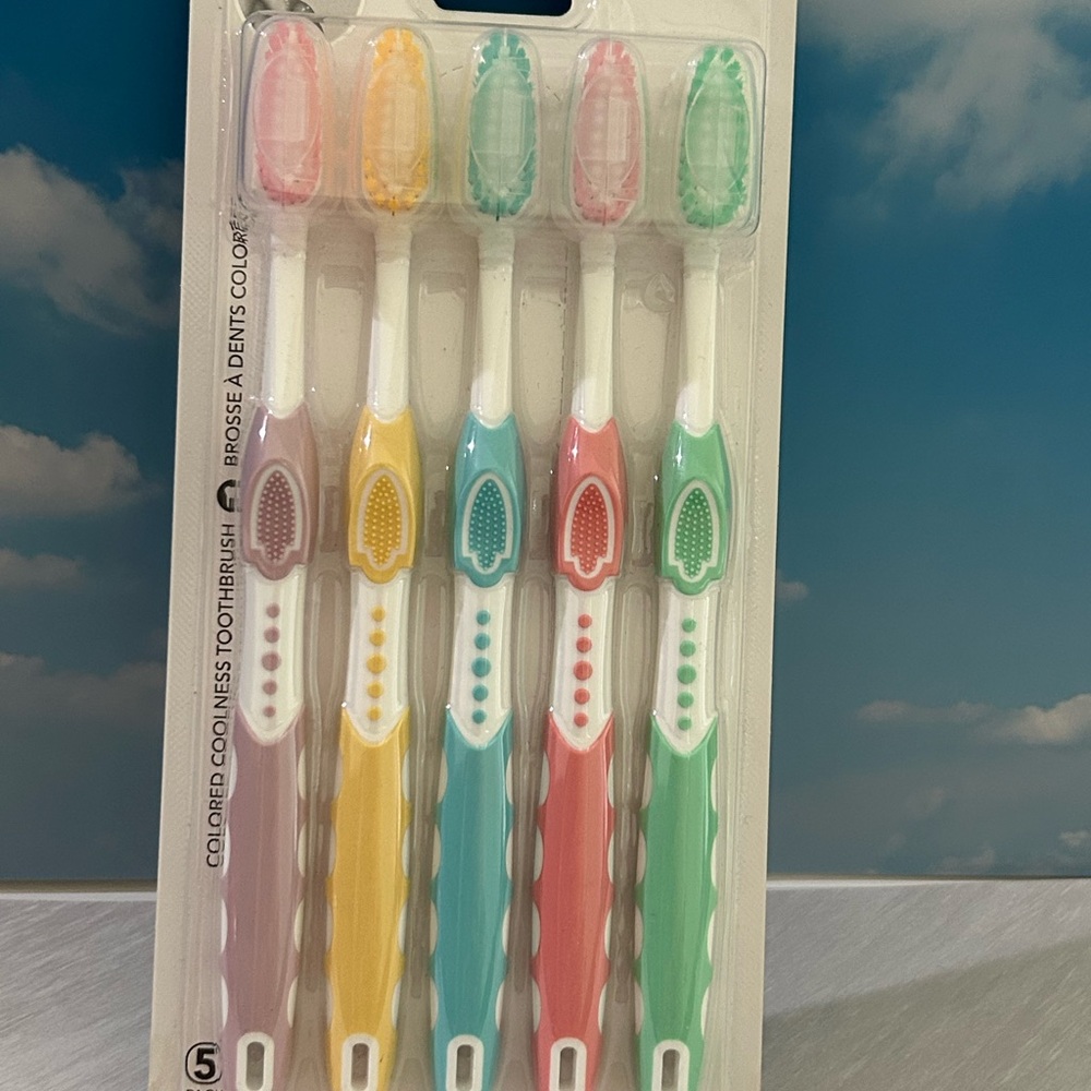 Vibrant Multi-Color Toothbrush Set - 5 Pack - Picture 1 of 2